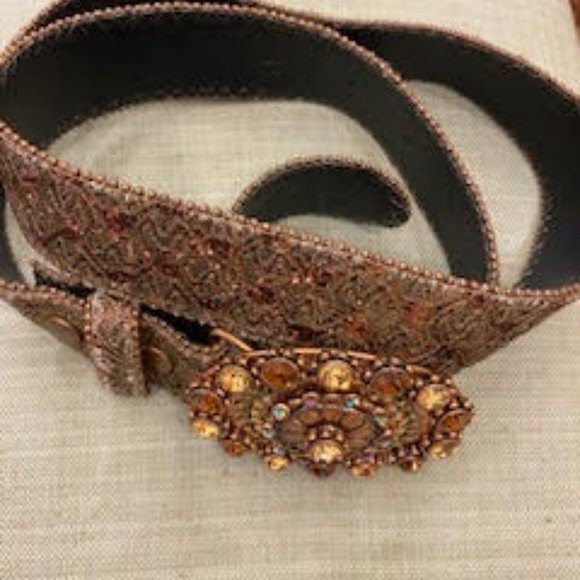 Brown n pink encrusted - Picture 3 of 3